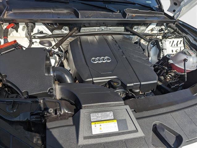Photo of 2022 White Audi Q5