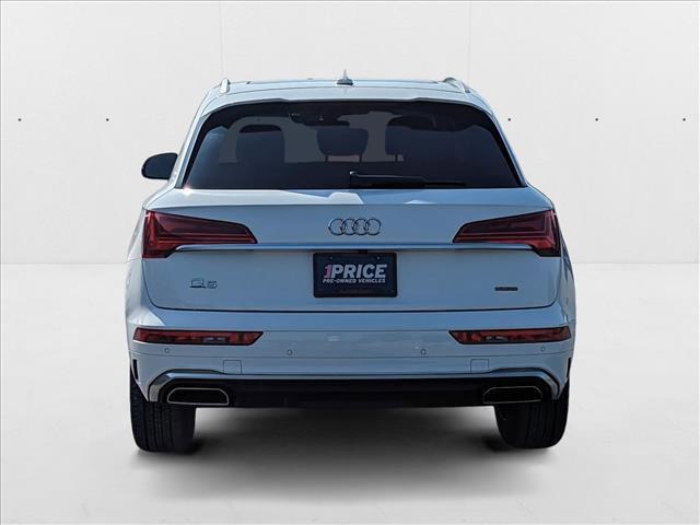 Photo of 2022 White Audi Q5