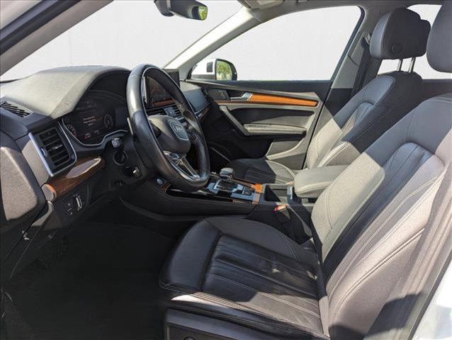 Photo of 2022 White Audi Q5