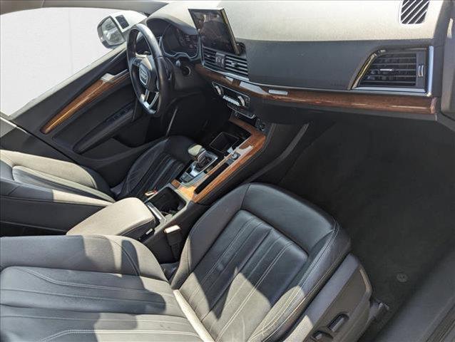 Photo of 2022 White Audi Q5