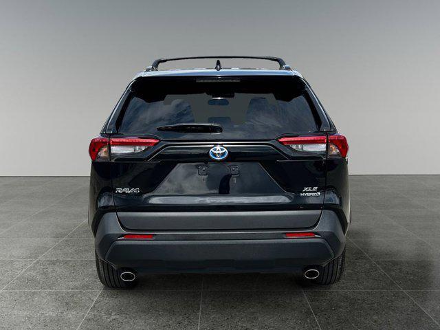 Photo of 2022 Midnight Black Toyota RAV4 Hybrid