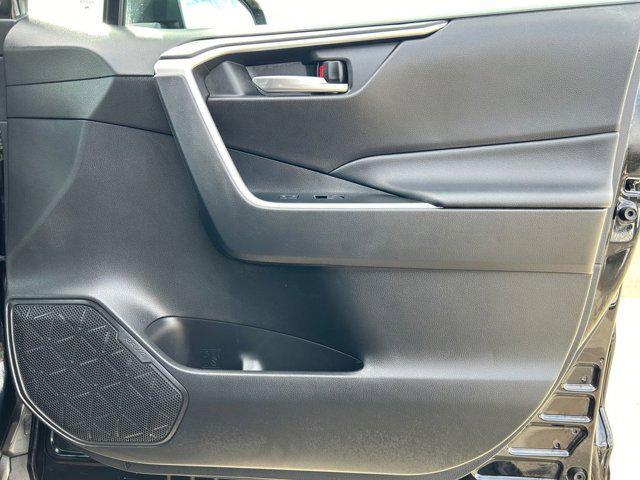 Photo of 2022 Midnight Black Toyota RAV4 Hybrid