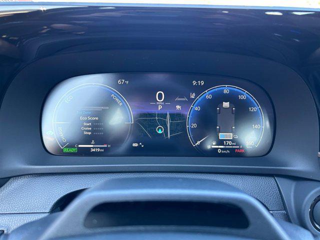 Photo of 2025 Black Toyota Crown Signia