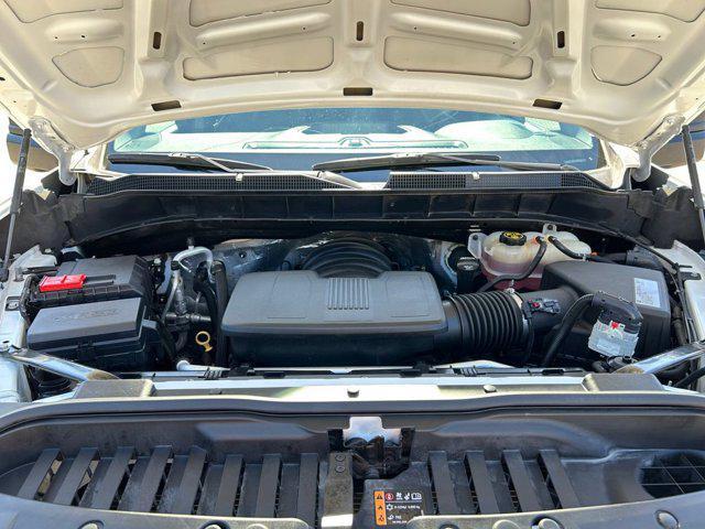 Photo of 2019 Summit White Chevrolet Silverado 1500