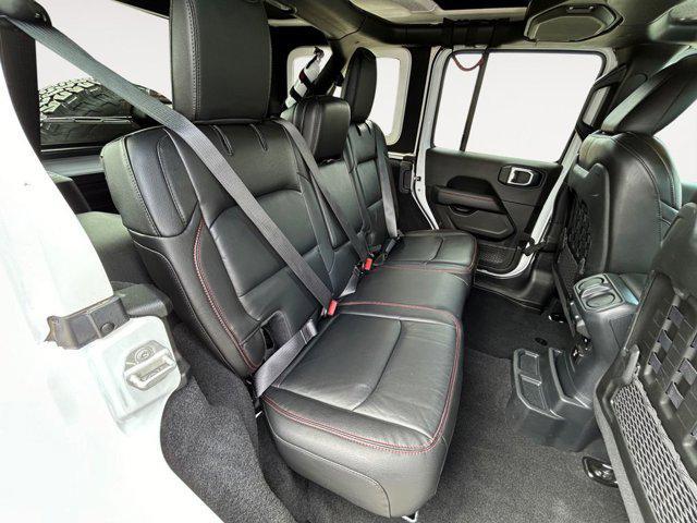 Photo of 2021 Bright White Clearcoat Jeep Wrangler Unlimited