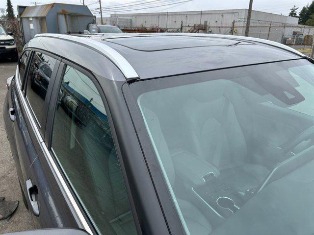 Photo of 2024 Magnetic Gray Toyota Highlander