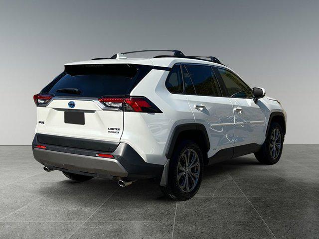 Photo of 2022 Blizzard Pearl Toyota RAV4 Hybrid