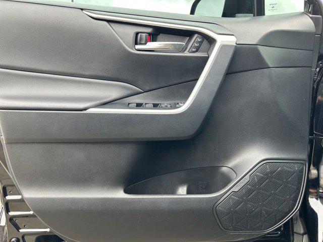 Photo of 2022 Midnight Black Metallic Toyota RAV4 Hybrid