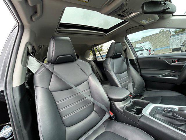 Photo of 2022 Midnight Black Metallic Toyota RAV4 Hybrid