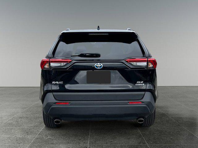Photo of 2022 Midnight Black Metallic Toyota RAV4 Hybrid