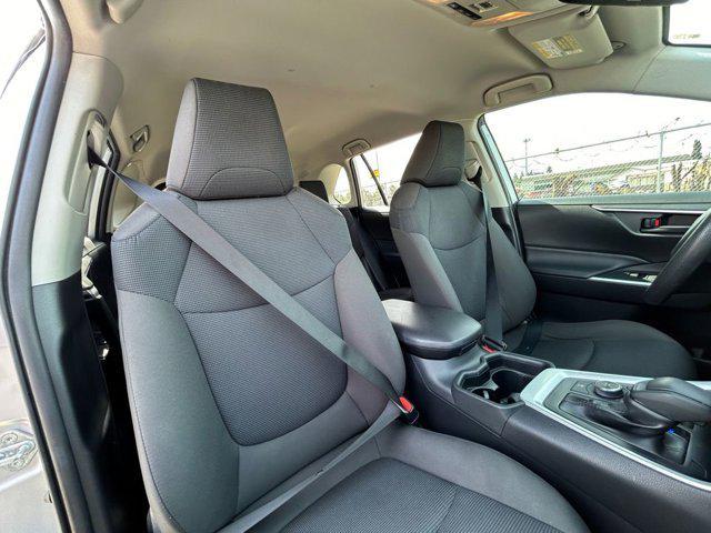 Photo of 2020 Silver Sky Toyota RAV4 Hybrid