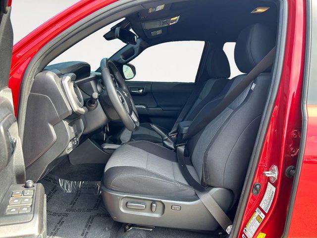 Photo of 2022 Barcelona Red Metallic Toyota Tacoma