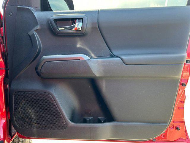 Photo of 2022 Barcelona Red Metallic Toyota Tacoma