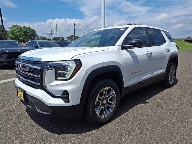 Photo of 2026 Summit White GMC Terrain