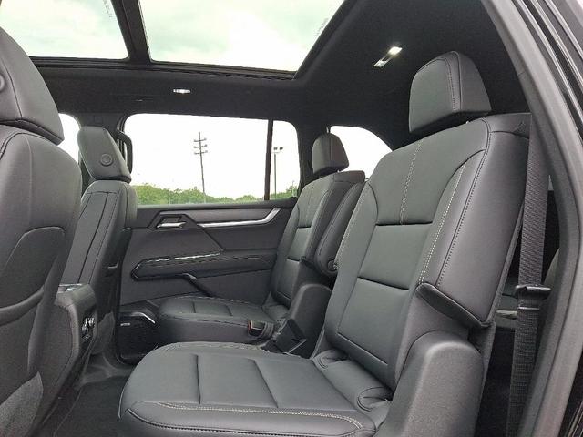 Photo of 2025 Ebony Twilight Metallic GMC Acadia