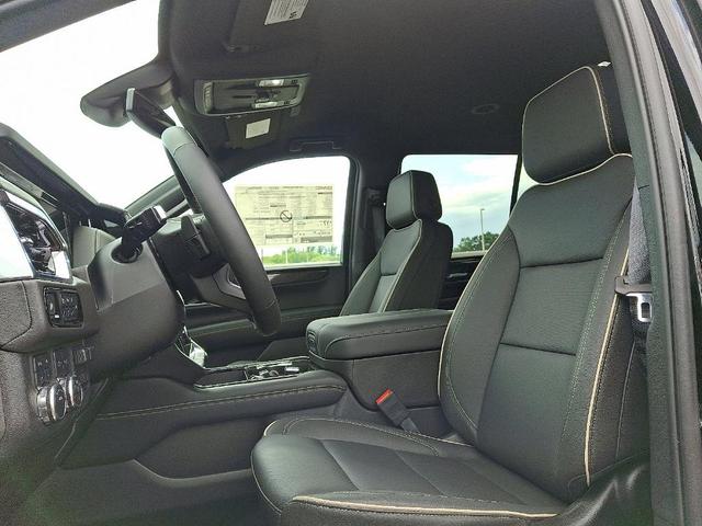 Photo of 2025 Onyx Black GMC Yukon