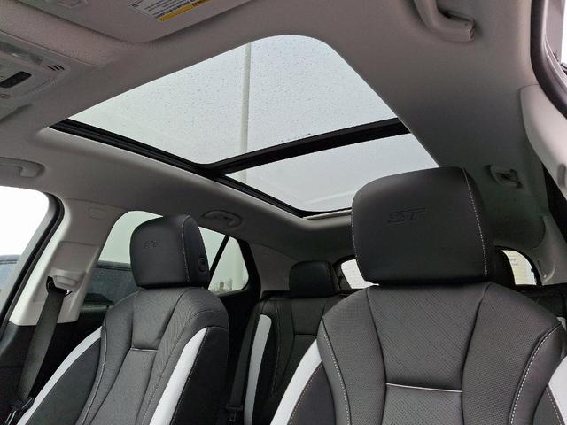 Photo of 2025 Moonstone Gray Metallic Buick Envision