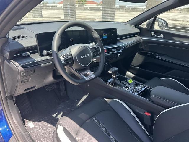 Photo of 2025 Yacht Blue Kia K5