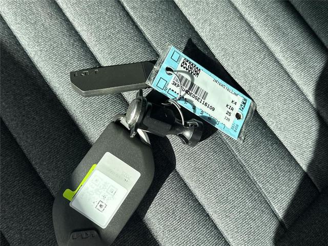 Photo of 2025 Interstellar Gray Kia K4