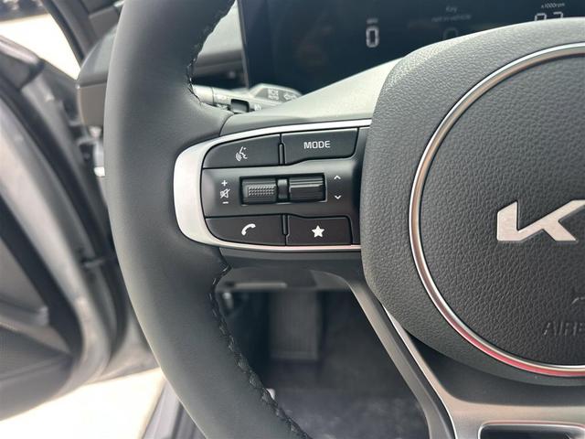 Photo of 2025 Wolf Gray Kia K5