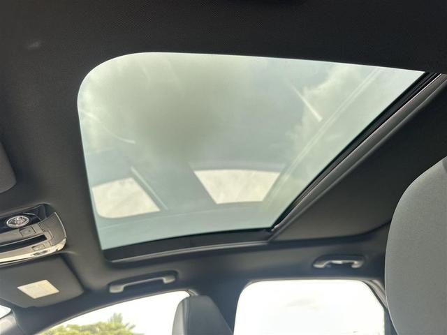 Photo of 2025 Wolf Gray Kia K5