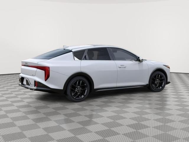 Photo of 2025 Snow White Pearl Kia K4
