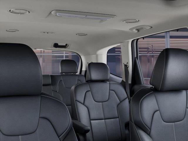 Photo of 2025 Glacial White Pearl Kia Telluride