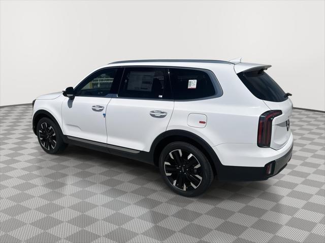 Photo of 2025 Glacial White Pearl Kia Telluride