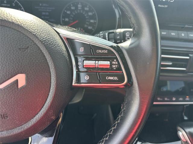 Photo of 2023 Gravity Gray Kia Seltos