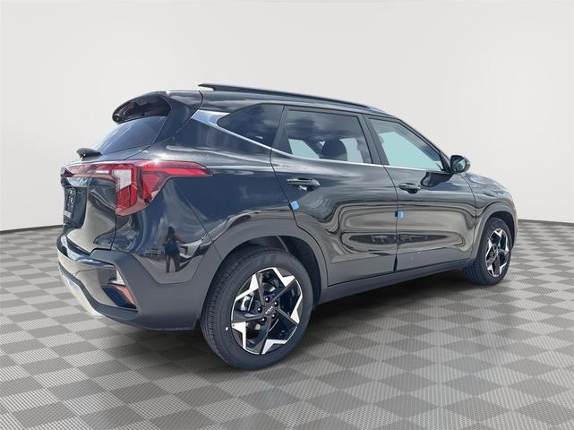 Photo of 2025 FSB/BLACK Kia Seltos