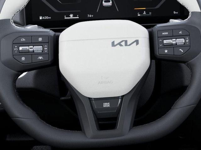 Photo of 2025 Aurora Black Pearl Kia K4