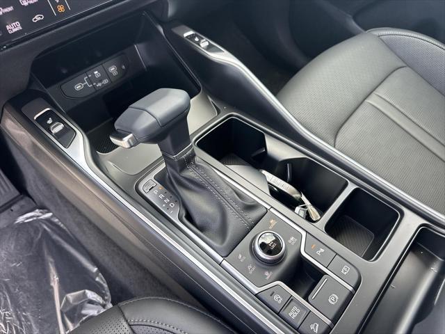 Photo of 2025 Everlasting Silver Kia Sorento