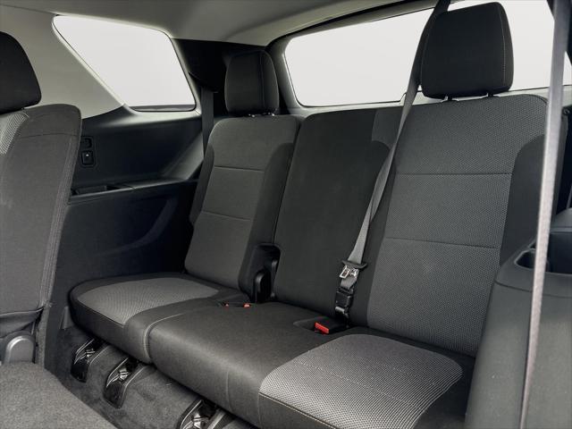 Photo of 2021 Satin Steel Metallic Chevrolet Traverse