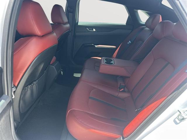 Photo of 2024 Glacial White Pearl Kia K5