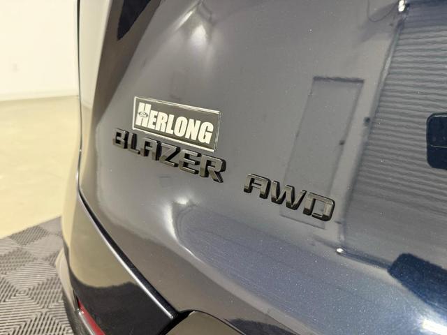 Photo of 2020 Midnight Blue Metallic Chevrolet Blazer