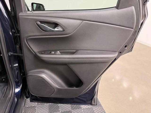 Photo of 2020 Midnight Blue Metallic Chevrolet Blazer