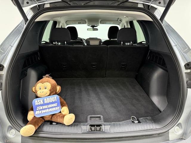 Photo of 2021 Iconic Silver Metallic Ford Escape