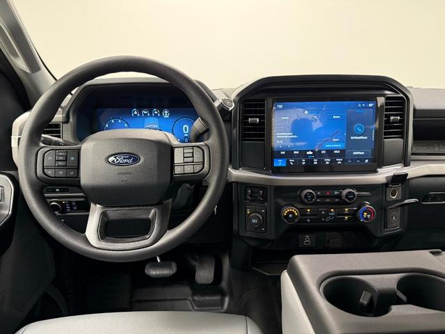 Photo of 2025 Oxford White Ford F-150
