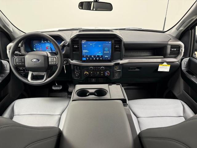Photo of 2025 Oxford White Ford F-150