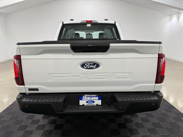 Photo of 2025 Oxford White Ford F-150