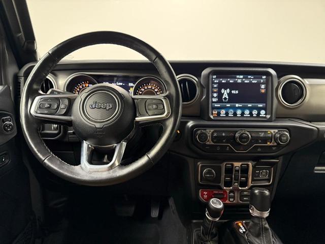 Photo of 2023 Sting Gray Clearcoat Jeep Gladiator