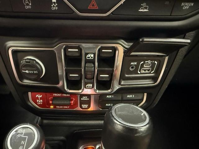 Photo of 2023 Sting Gray Clearcoat Jeep Gladiator