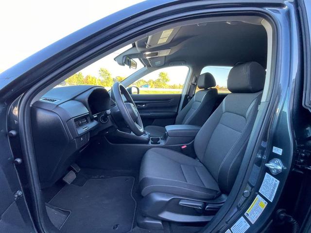 Photo of 2025 Gray Honda CR-V