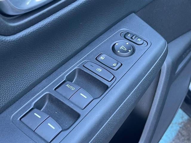Photo of 2025 Gray Honda CR-V