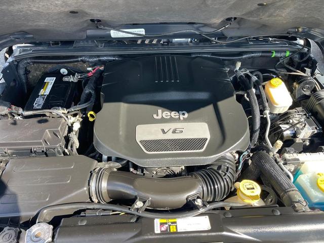 Photo of 2016 Rhino Clearcoat Jeep Wrangler Unlimited