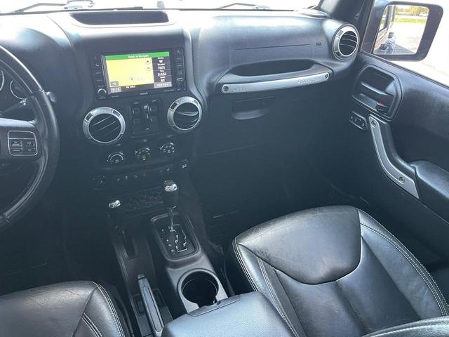 Photo of 2016 Rhino Clearcoat Jeep Wrangler Unlimited