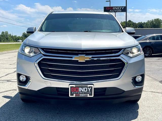 Photo of 2021 Silver Ice Metallic Chevrolet Traverse