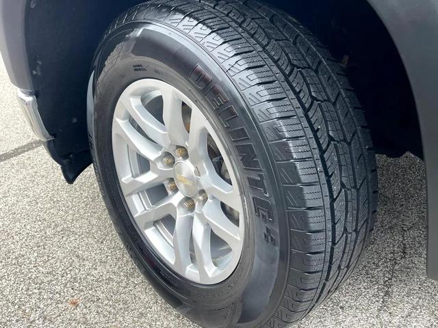 Photo of 2019 Northsky Blue Metallic Chevrolet Silverado 1500