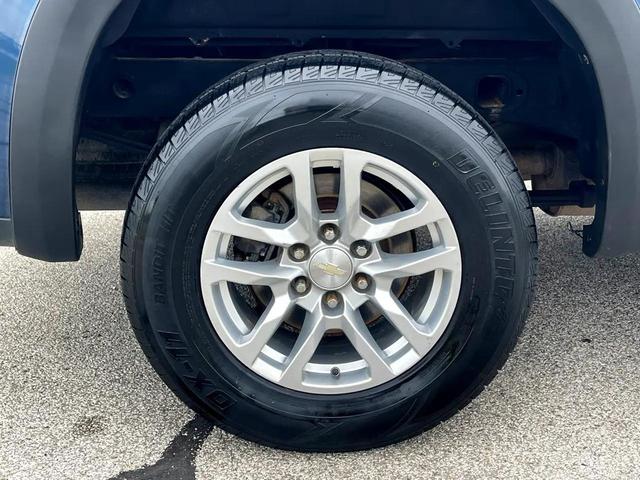 Photo of 2019 Northsky Blue Metallic Chevrolet Silverado 1500