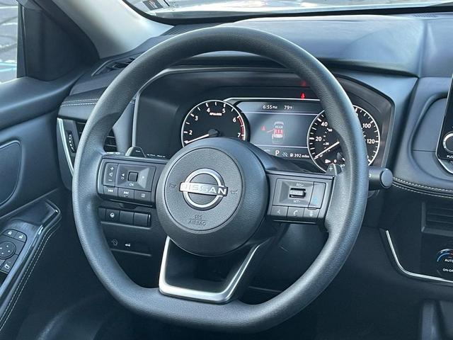 Photo of 2024 Brilliant Silver Metallic Nissan Rogue
